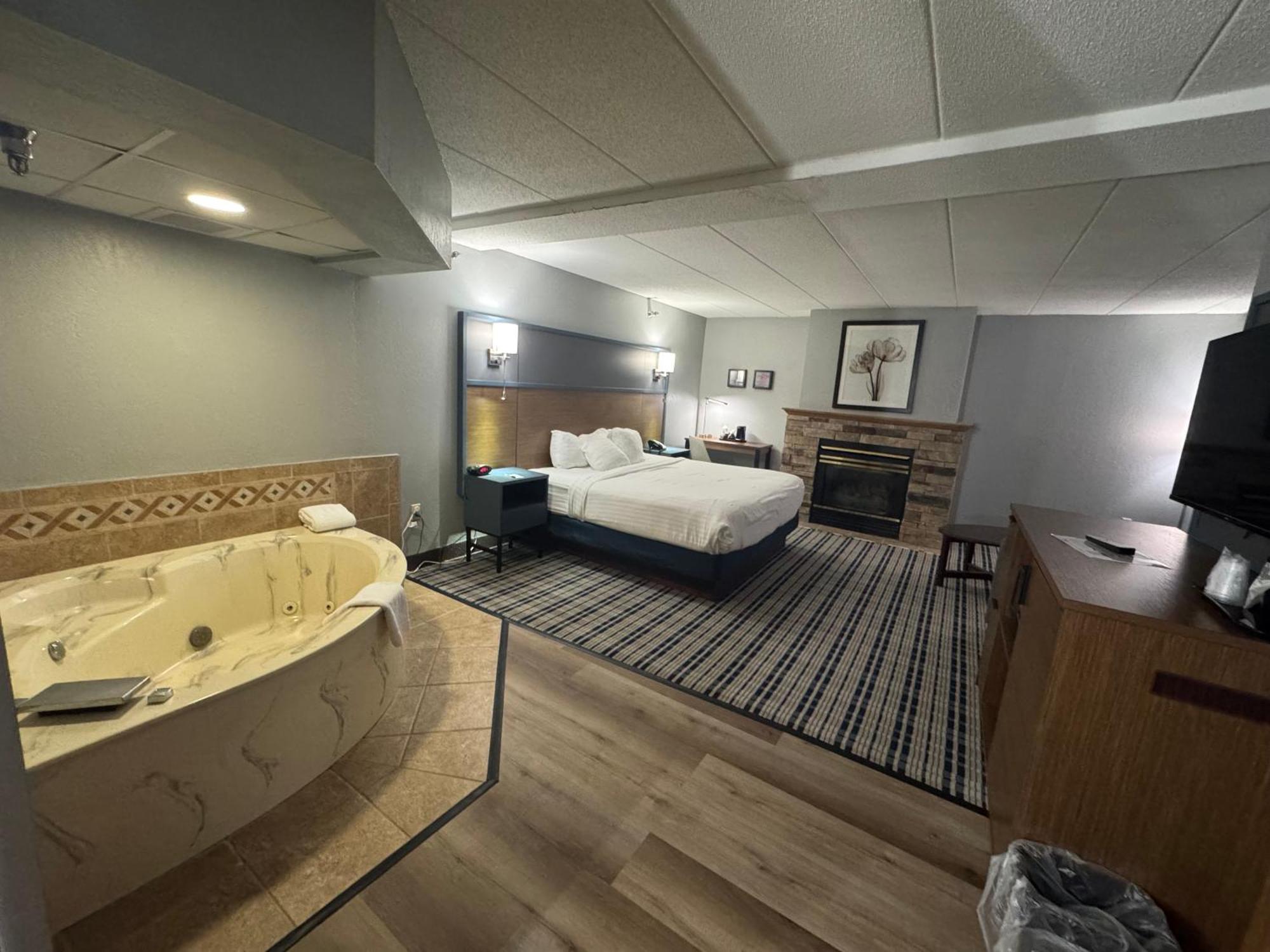 Americinn By Wyndham Albert Lea Eksteriør bilde